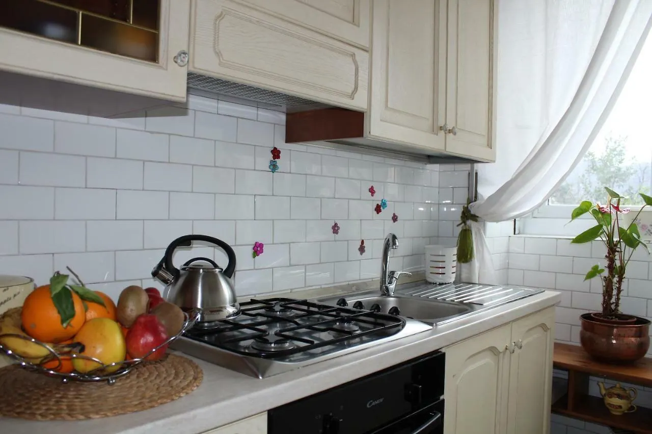 Como Happy Days Apartamento 0*,  Italia